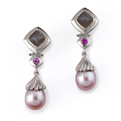 Pearl Drop Earrings